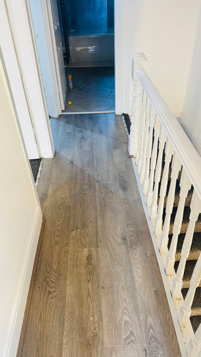 Grey oak laminate fitted on an upstairs landing